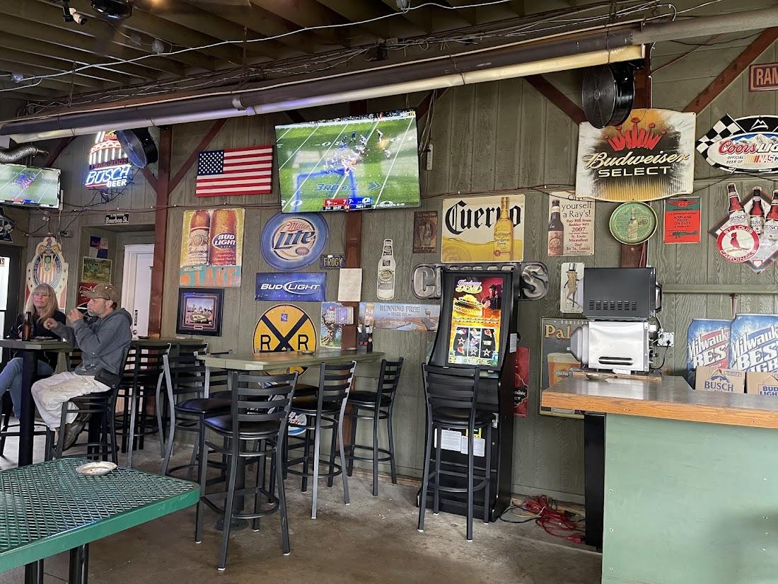 Bunkers Tavern